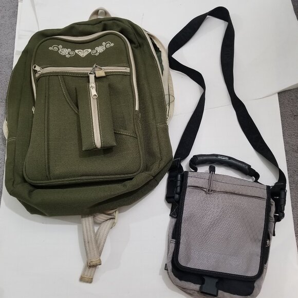 Roxy Green/Forest Green backpack & Roxy Gray Crossbody bag (2 total) - Picture 1 of 16
